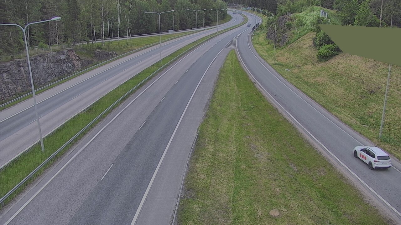 Weather Camera Image Väg 1 Esbo, Domsby, Espoo, Uusimaa