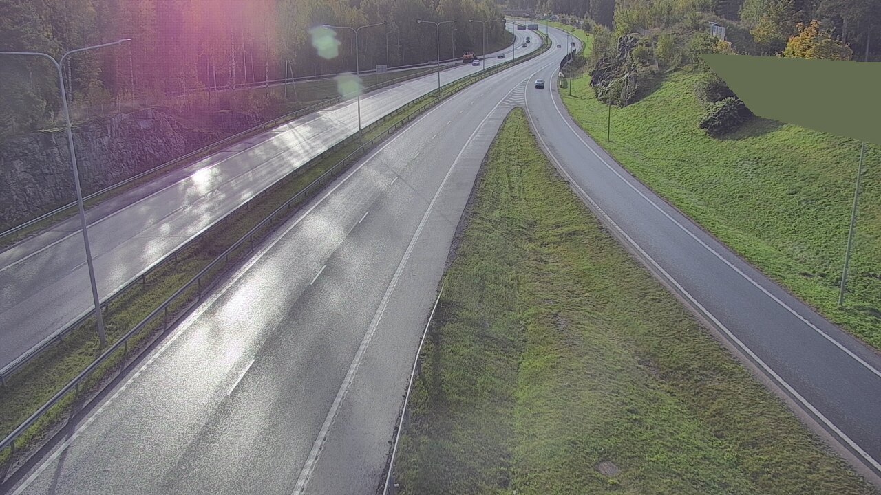 Weather Camera Image Road 1 Espoo, Tuomarila, Espoo, Uusimaa
