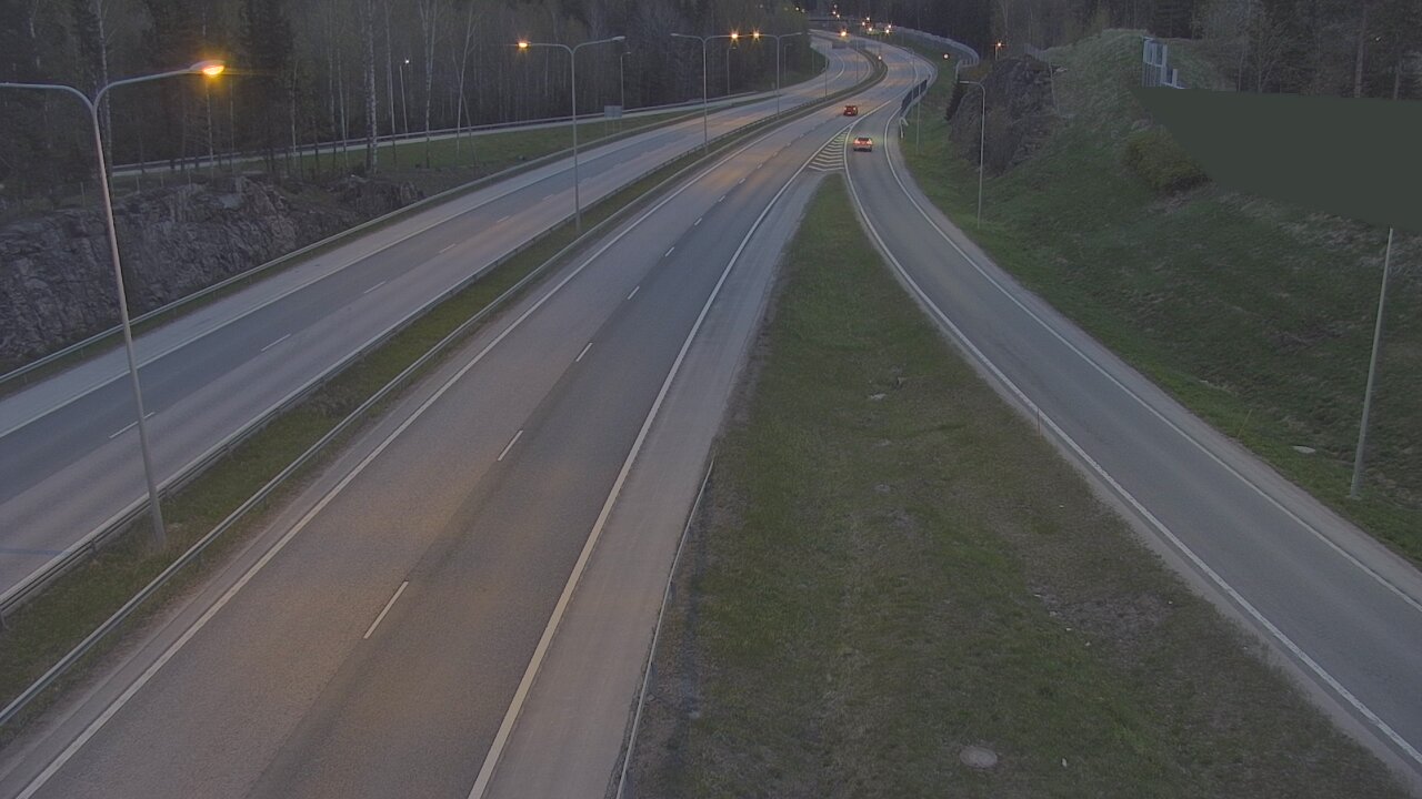 Weather Camera Image Road 1 Espoo, Tuomarila, Espoo, Uusimaa