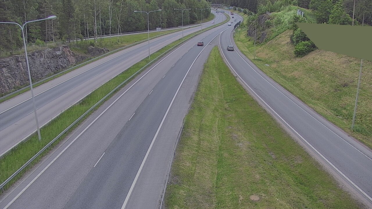 Weather Camera Image Road 1 Espoo, Tuomarila, Espoo, Uusimaa
