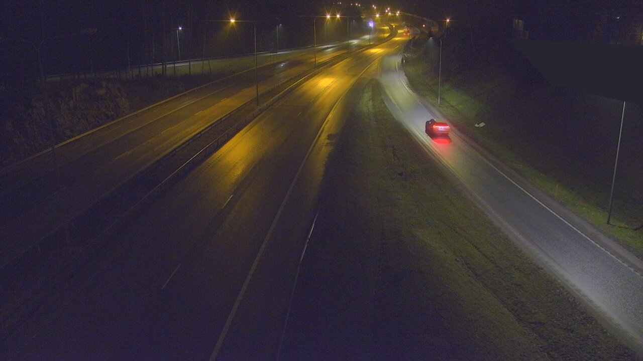 Weather Camera Image Väg 1 Esbo, Domsby, Espoo, Uusimaa