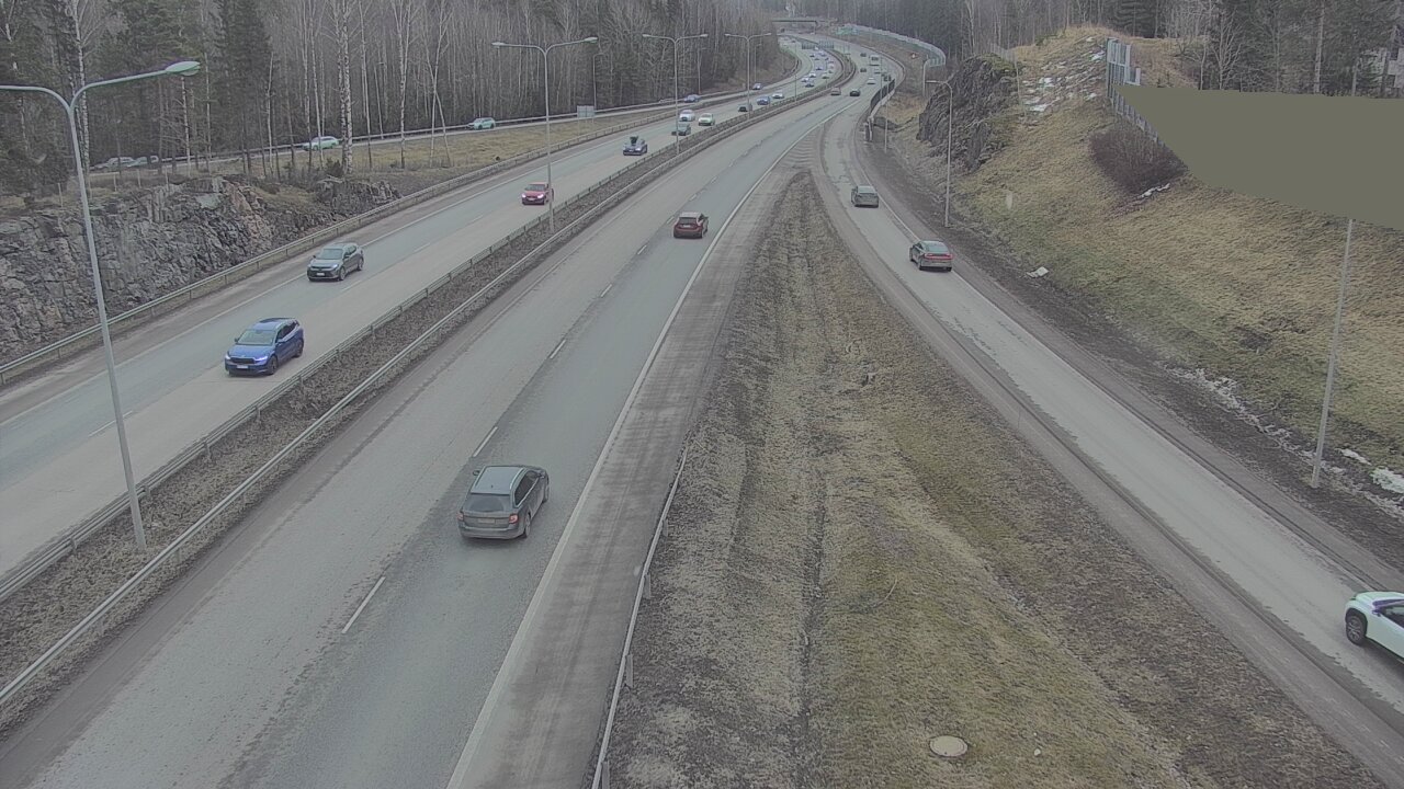 Weather Camera Image Road 1 Espoo, Tuomarila, Espoo, Uusimaa