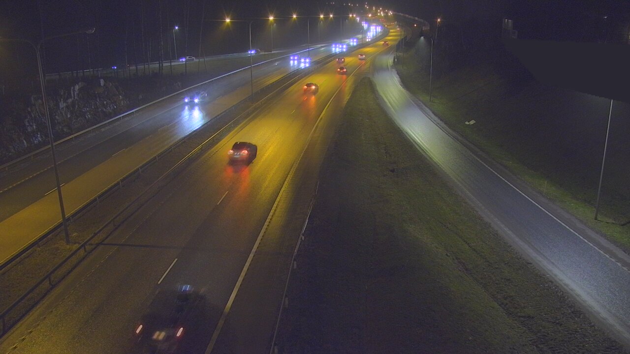 Weather Camera Image Väg 1 Esbo, Domsby, Espoo, Uusimaa