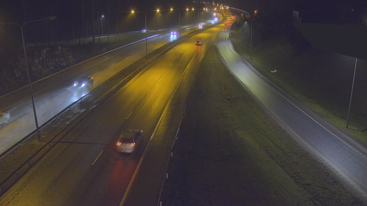 Weather Camera Image Väg 1 Esbo, Domsby, Espoo, Uusimaa