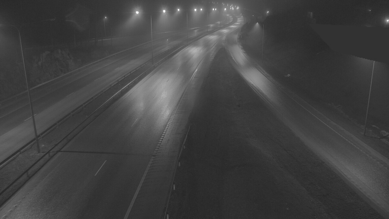 Weather Camera Image Road 1 Espoo, Tuomarila, Espoo, Uusimaa