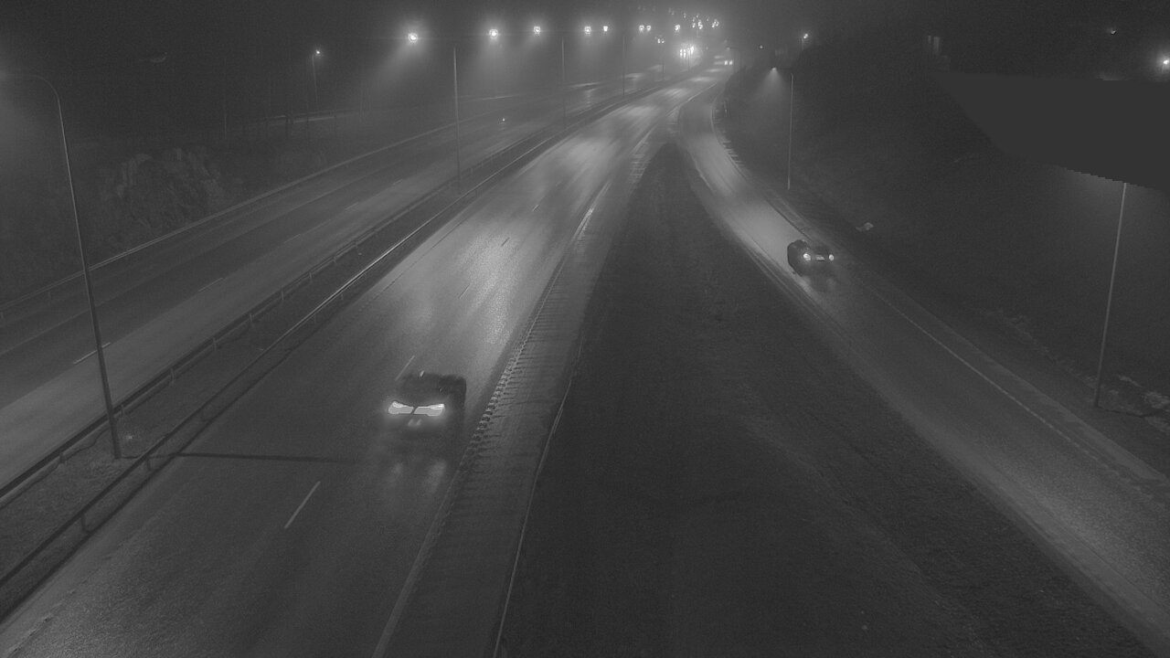 Weather Camera Image Road 1 Espoo, Tuomarila, Espoo, Uusimaa