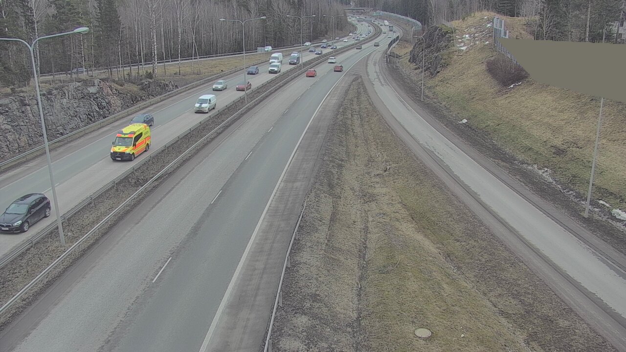 Weather Camera Image Road 1 Espoo, Tuomarila, Espoo, Uusimaa