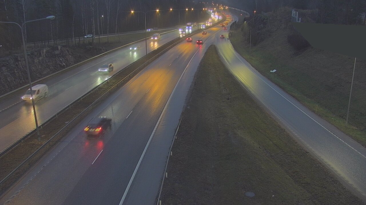 Weather Camera Image Väg 1 Esbo, Domsby, Espoo, Uusimaa