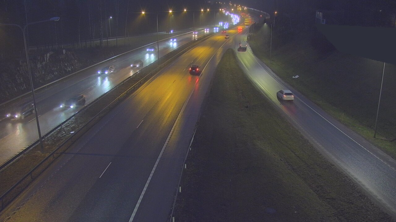 Weather Camera Image Väg 1 Esbo, Domsby, Espoo, Uusimaa