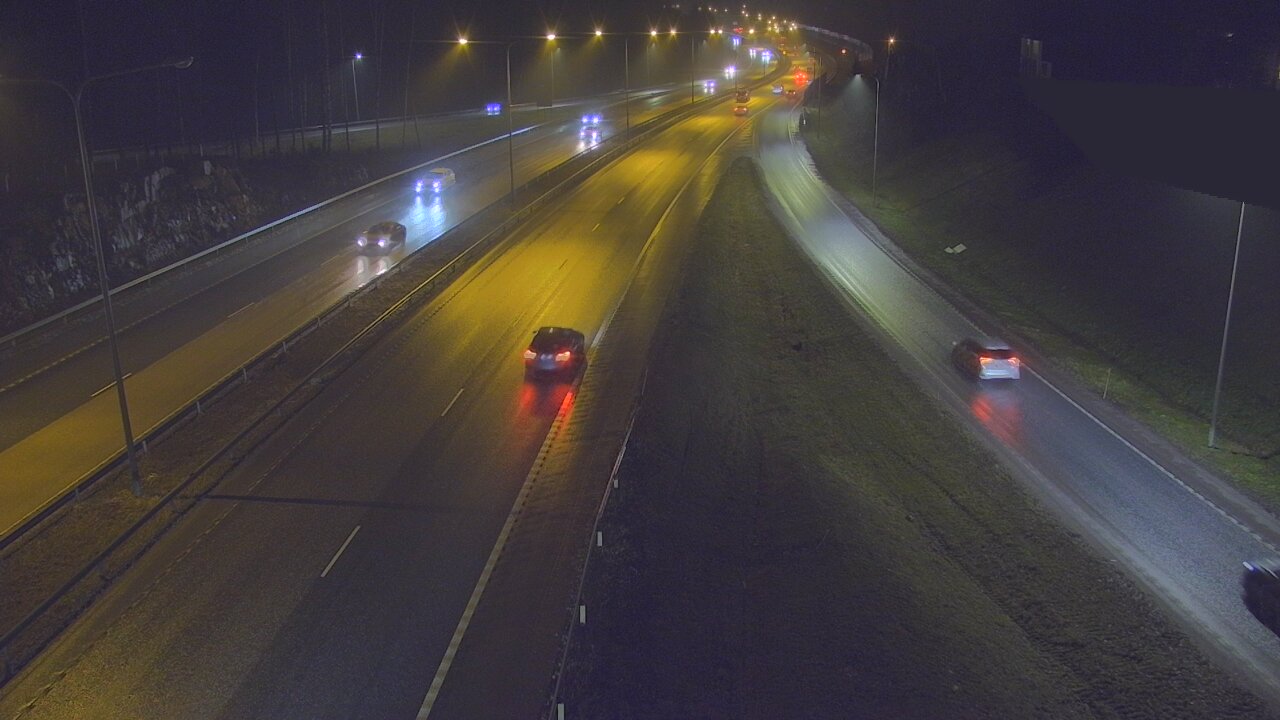 Weather Camera Image Väg 1 Esbo, Domsby, Espoo, Uusimaa