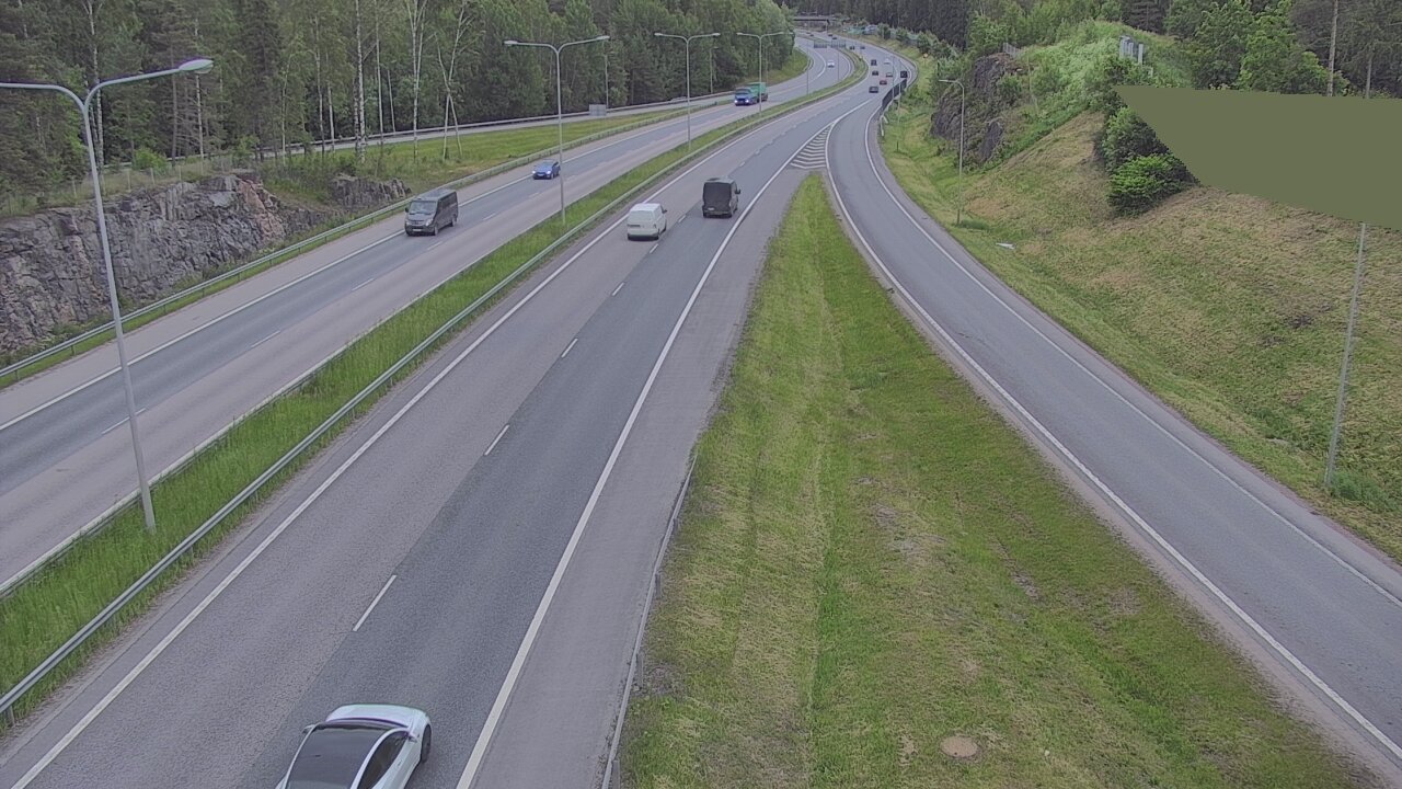 Weather Camera Image Road 1 Espoo, Tuomarila, Espoo, Uusimaa