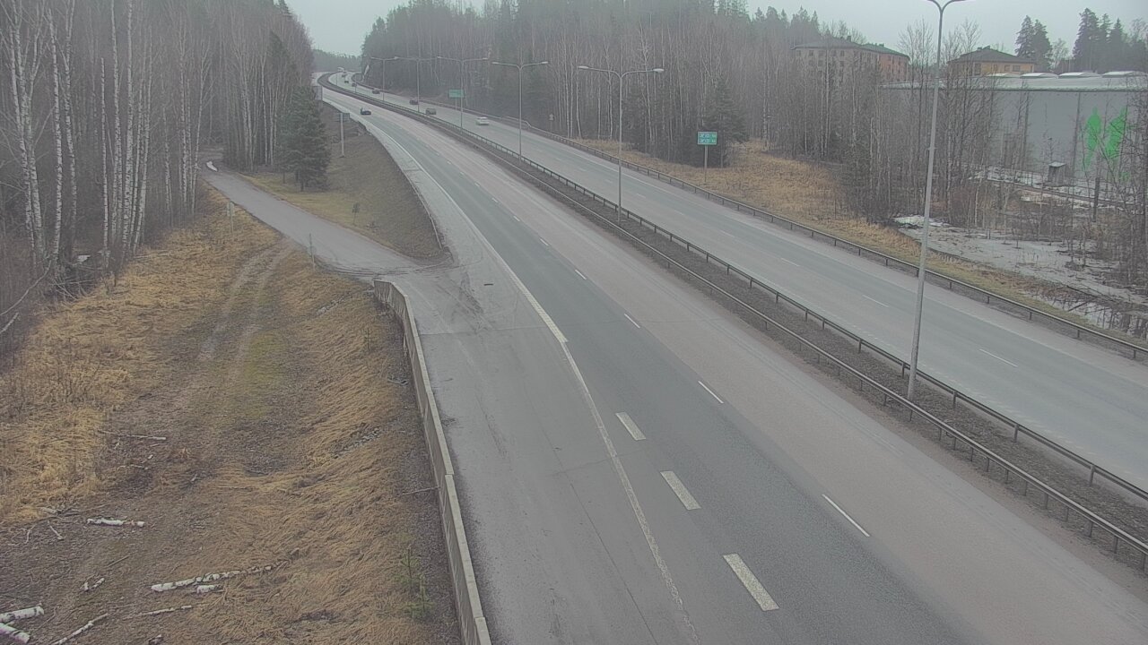 Weather Camera Image Road 1 Espoo, Kirkkojärvi, Espoo, Uusimaa