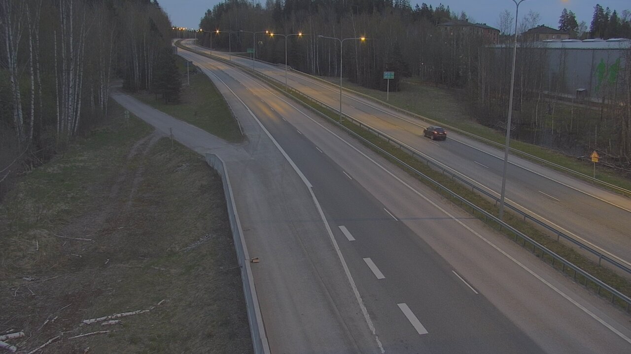 Weather Camera Image Road 1 Espoo, Kirkkojärvi, Espoo, Uusimaa