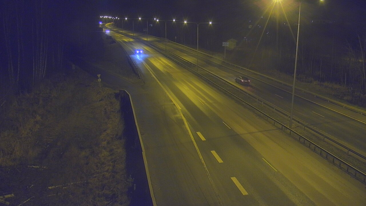 Weather Camera Image Road 1 Espoo, Kirkkojärvi, Espoo, Uusimaa