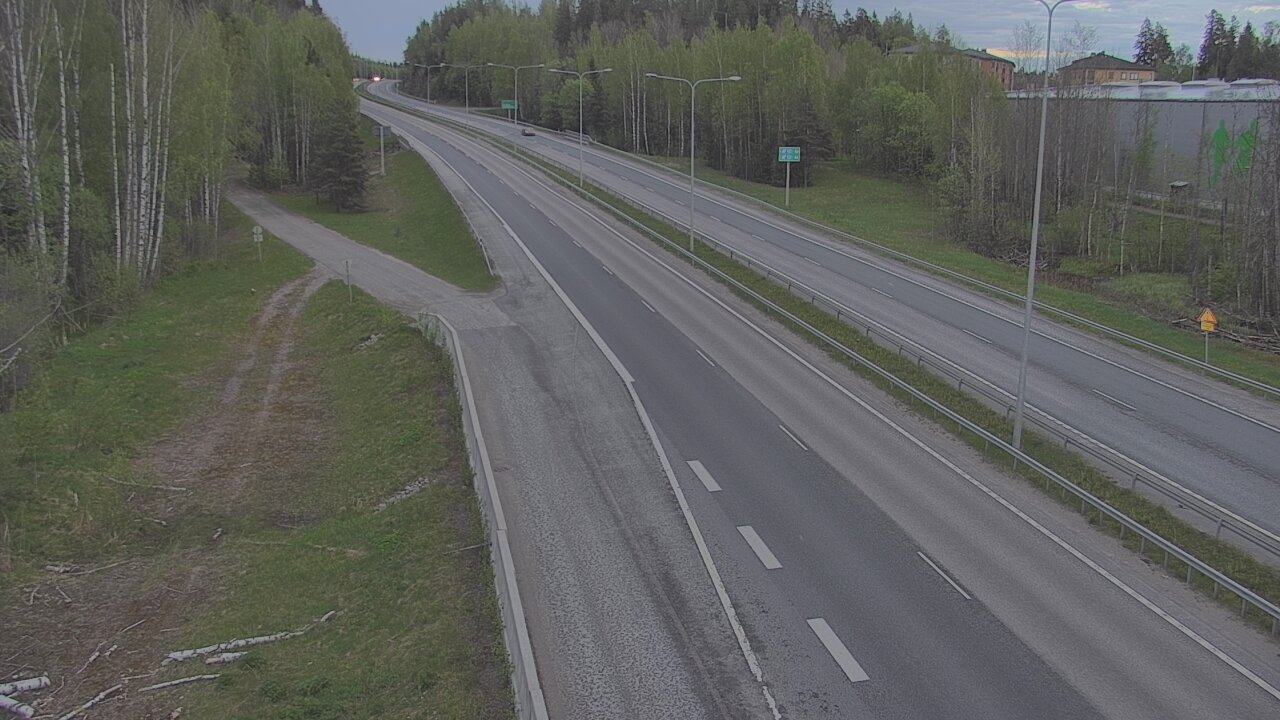 Weather Camera Image Road 1 Espoo, Kirkkojärvi, Espoo, Uusimaa
