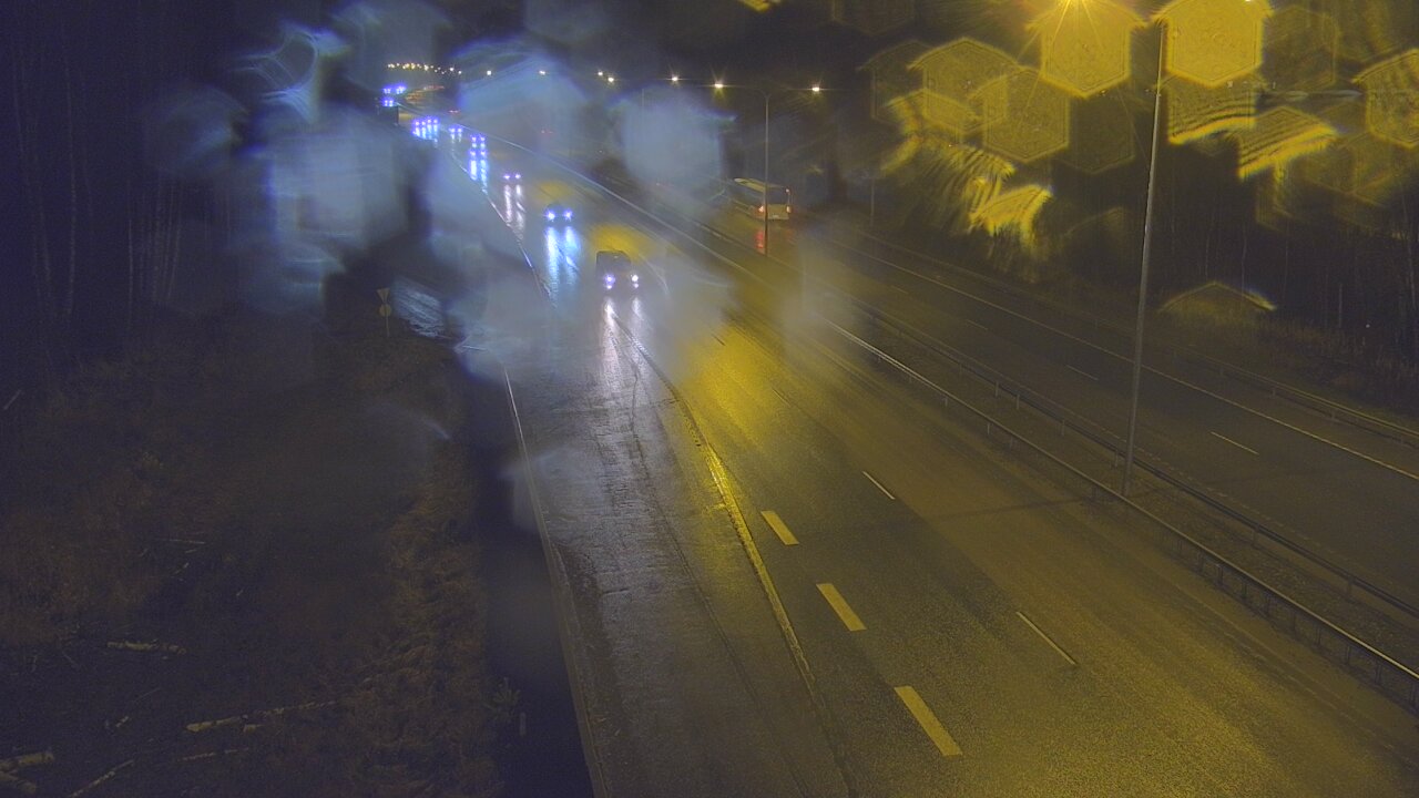 Weather Camera Image Road 1 Espoo, Kirkkojärvi, Espoo, Uusimaa