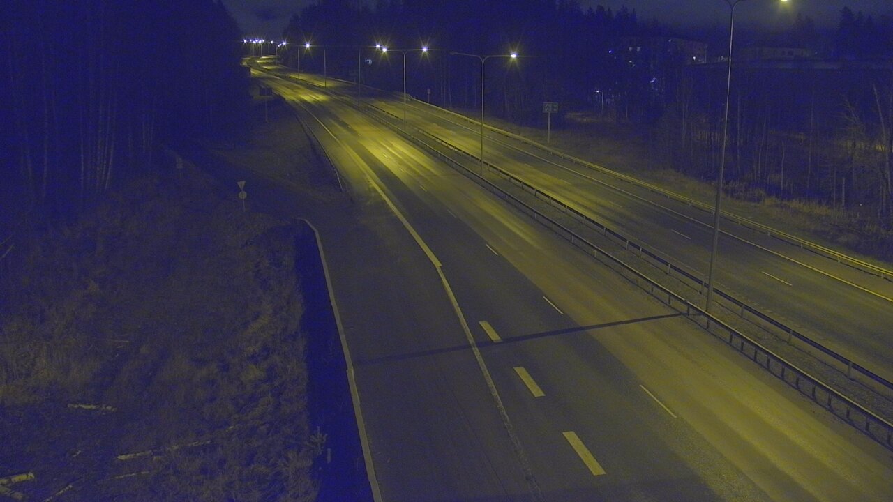 Weather Camera Image Road 1 Espoo, Kirkkojärvi, Espoo, Uusimaa