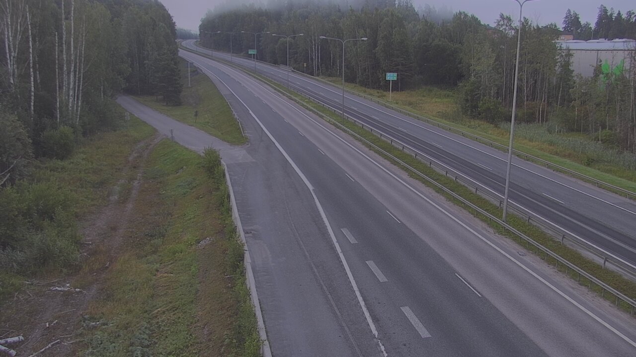 Weather Camera Image Road 1 Espoo, Kirkkojärvi, Espoo, Uusimaa