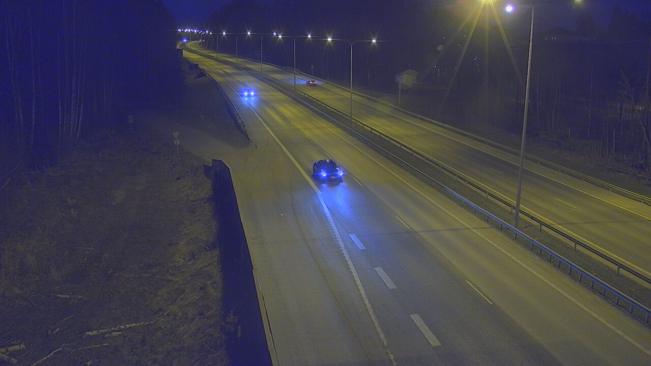 Weather Camera Image Road 1 Espoo, Kirkkojärvi, Espoo, Uusimaa