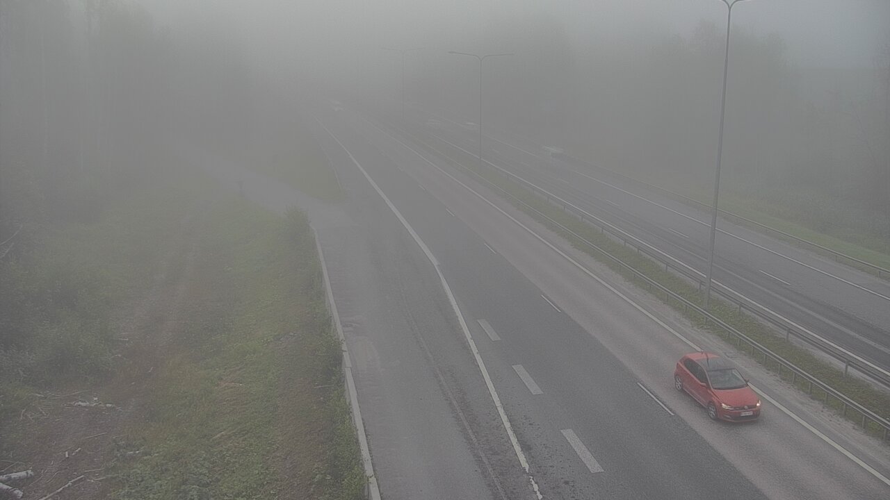 Weather Camera Image Road 1 Espoo, Kirkkojärvi, Espoo, Uusimaa