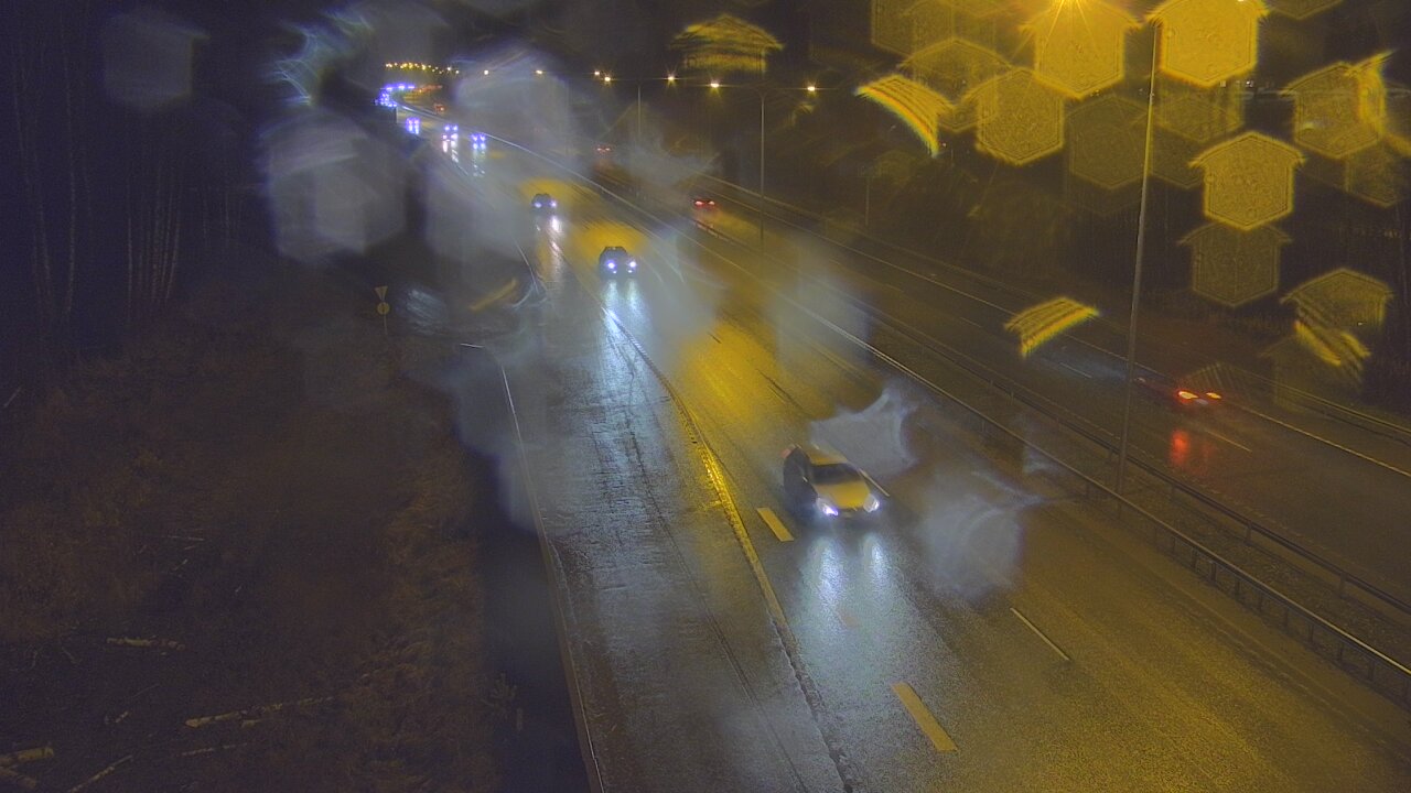Weather Camera Image Road 1 Espoo, Kirkkojärvi, Espoo, Uusimaa