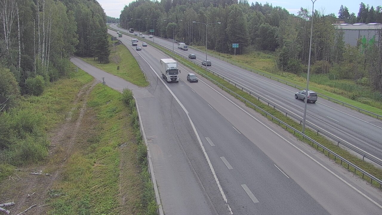 Weather Camera Image Road 1 Espoo, Kirkkojärvi, Espoo, Uusimaa
