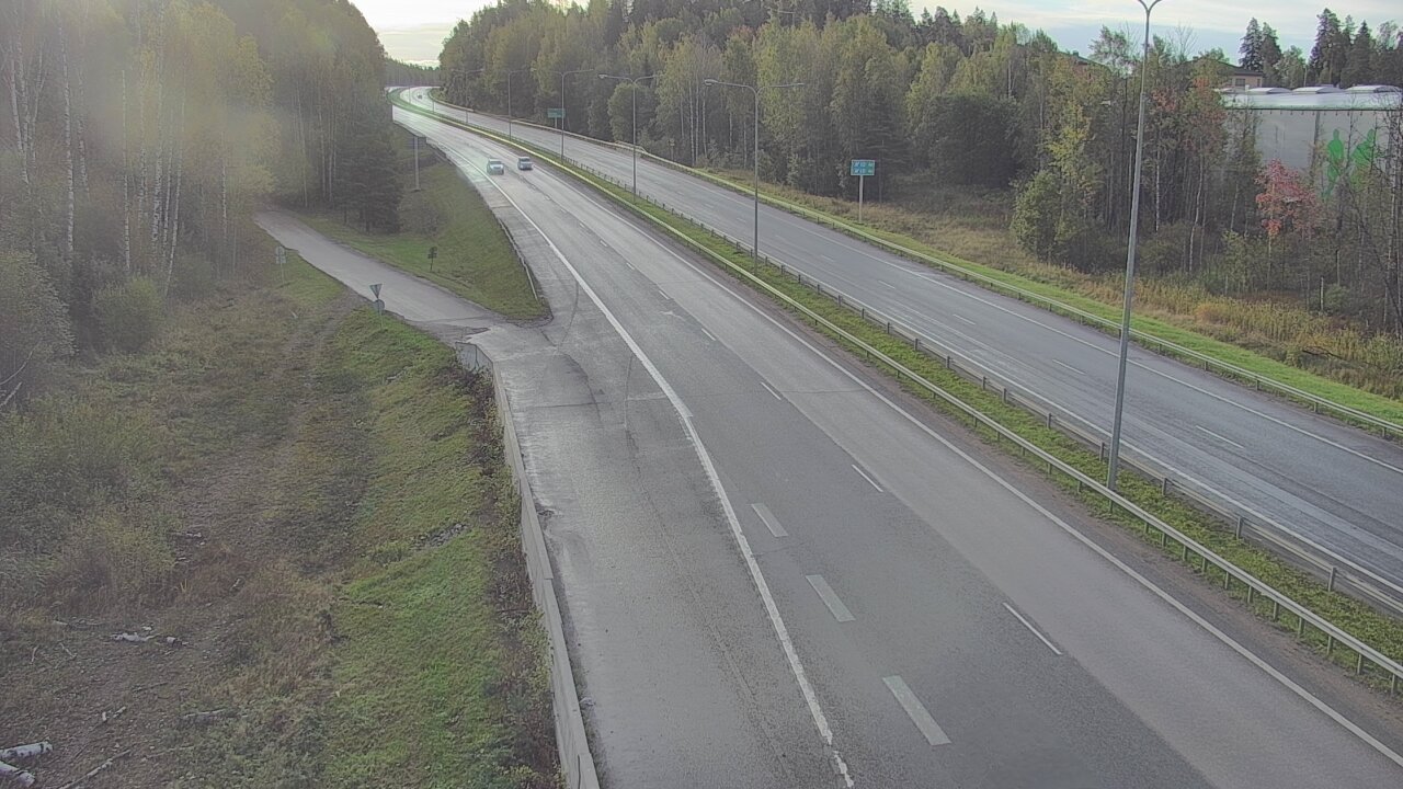 Weather Camera Image Road 1 Espoo, Kirkkojärvi, Espoo, Uusimaa