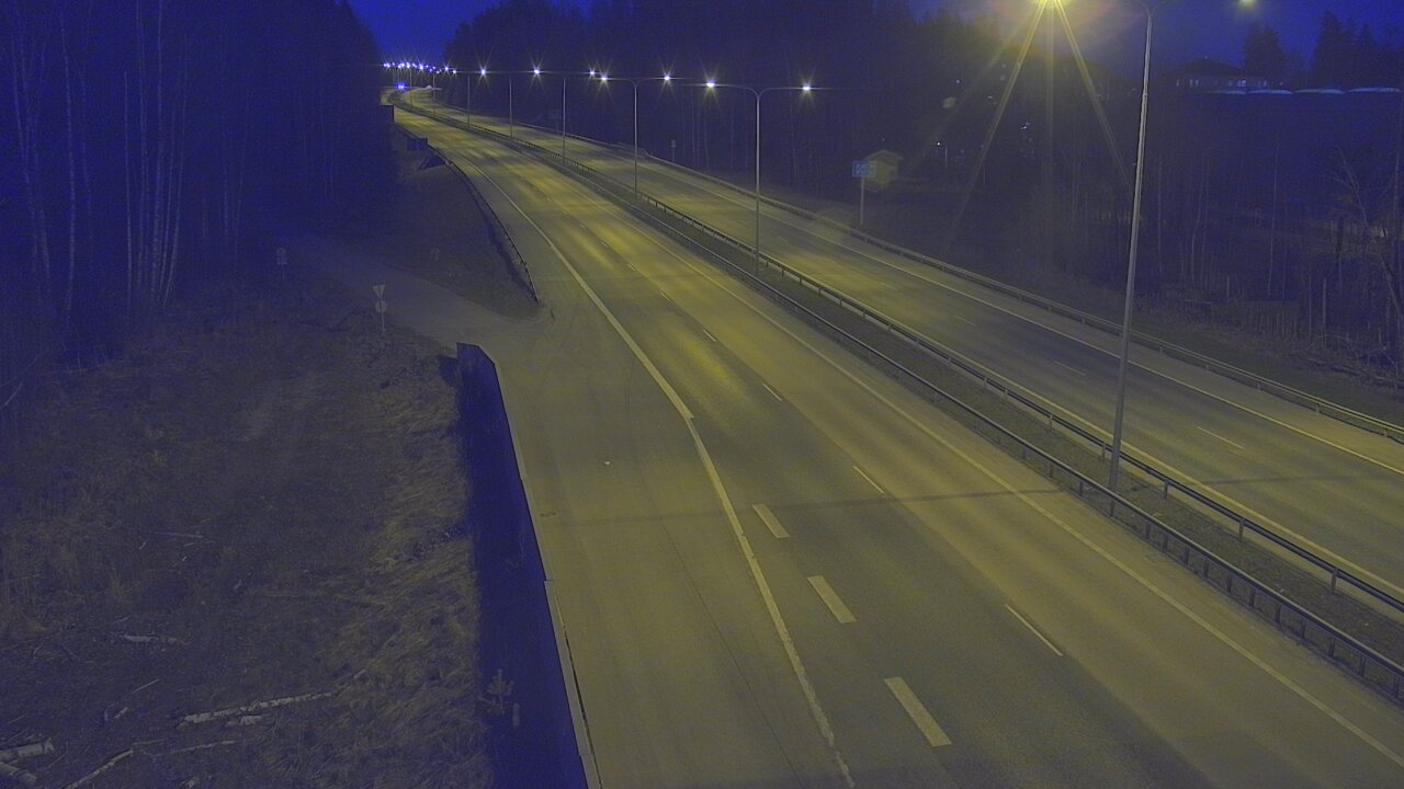 Weather Camera Image Road 1 Espoo, Kirkkojärvi, Espoo, Uusimaa