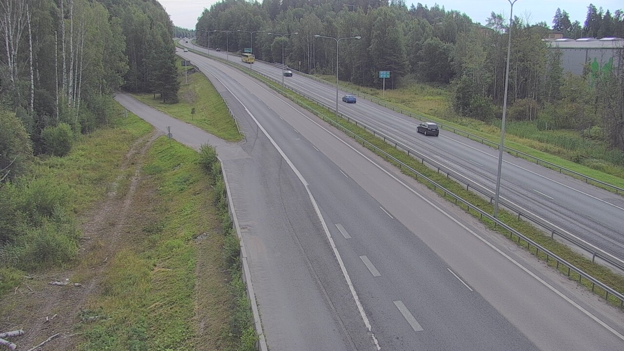 Weather Camera Image Road 1 Espoo, Kirkkojärvi, Espoo, Uusimaa