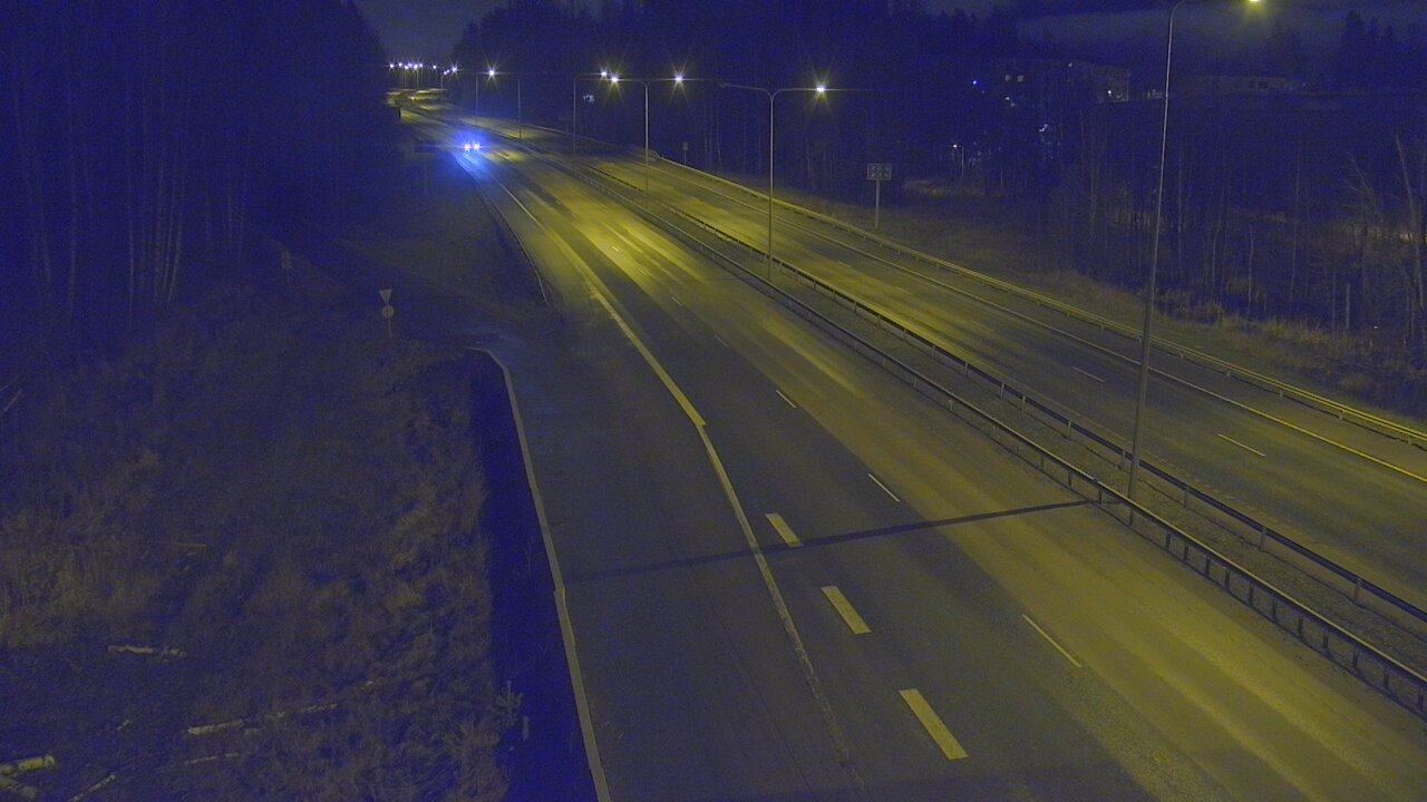 Weather Camera Image Road 1 Espoo, Kirkkojärvi, Espoo, Uusimaa