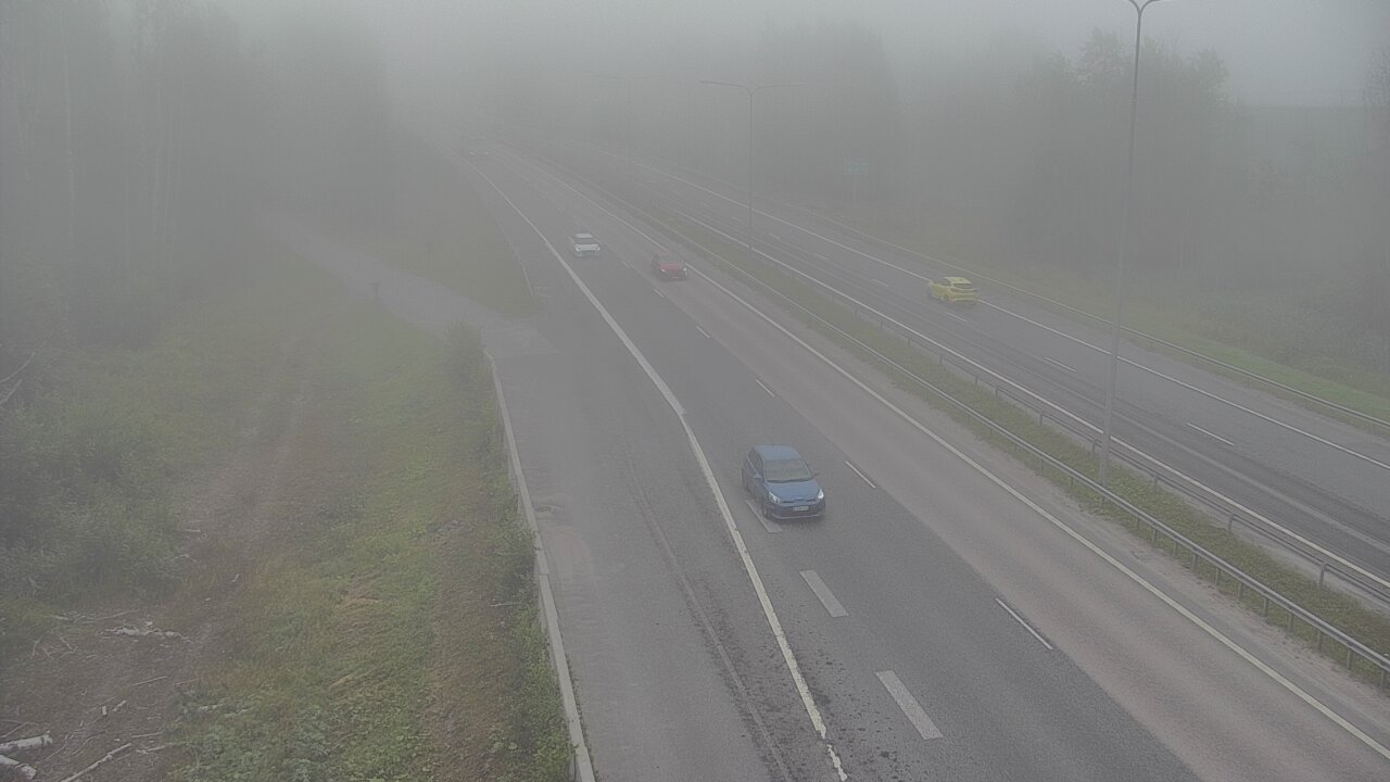 Weather Camera Image Road 1 Espoo, Kirkkojärvi, Espoo, Uusimaa