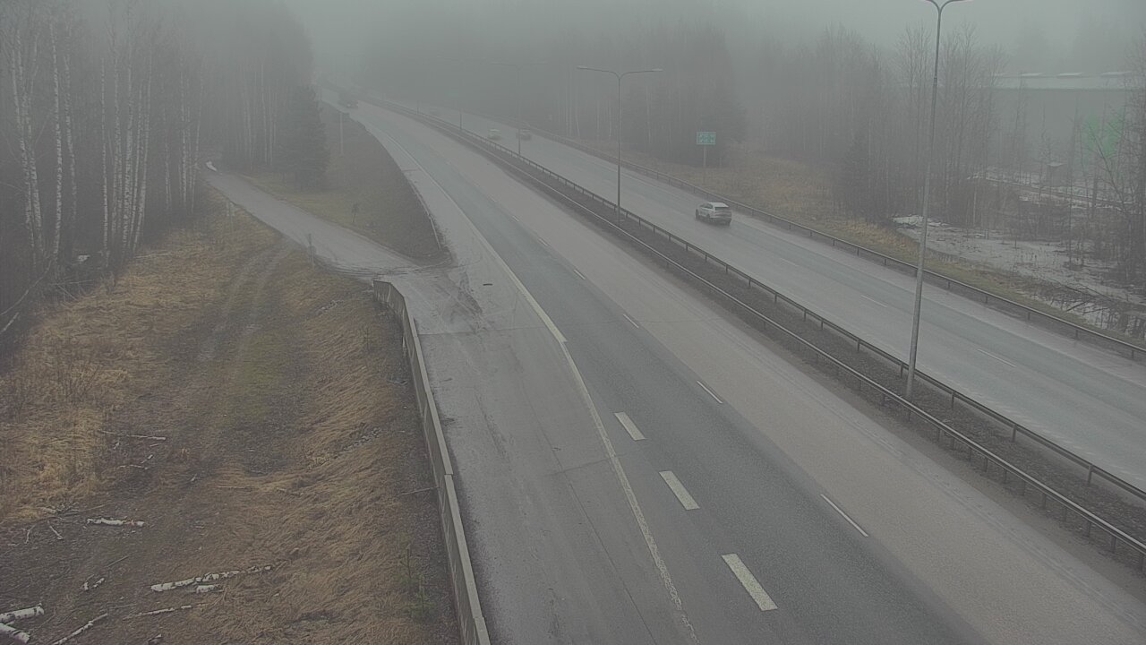 Weather Camera Image Road 1 Espoo, Kirkkojärvi, Espoo, Uusimaa
