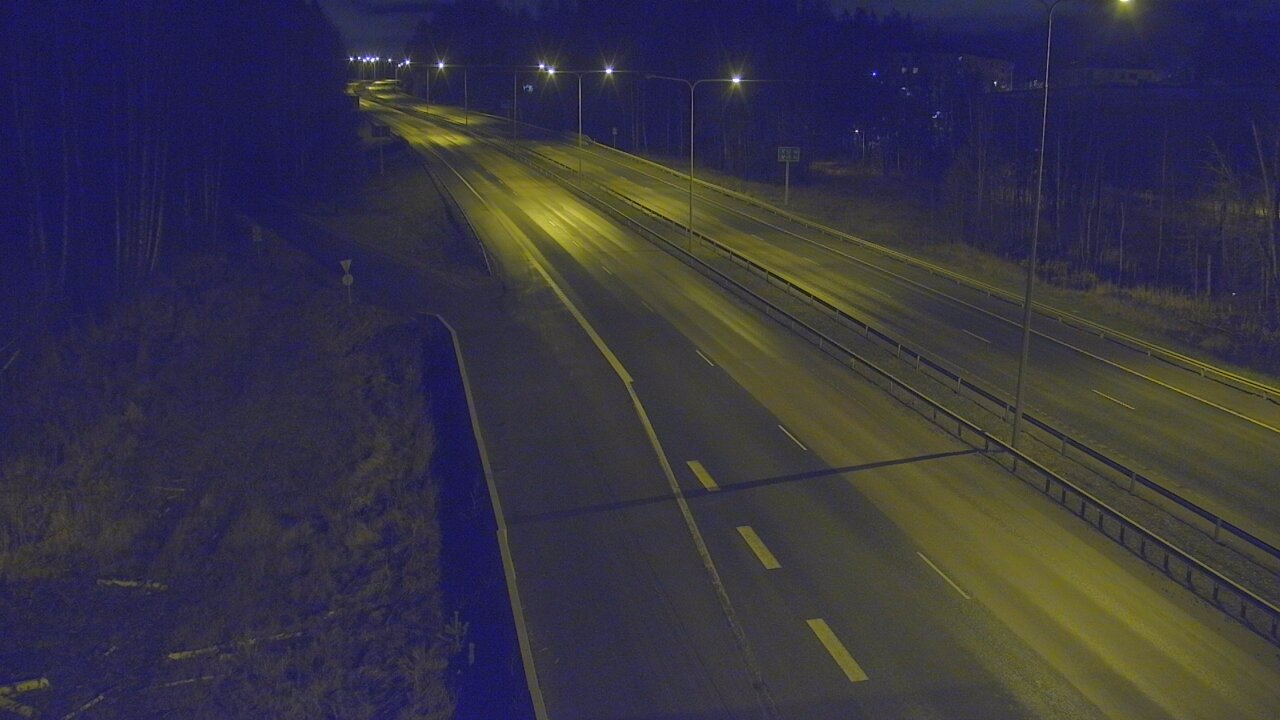 Weather Camera Image Road 1 Espoo, Kirkkojärvi, Espoo, Uusimaa