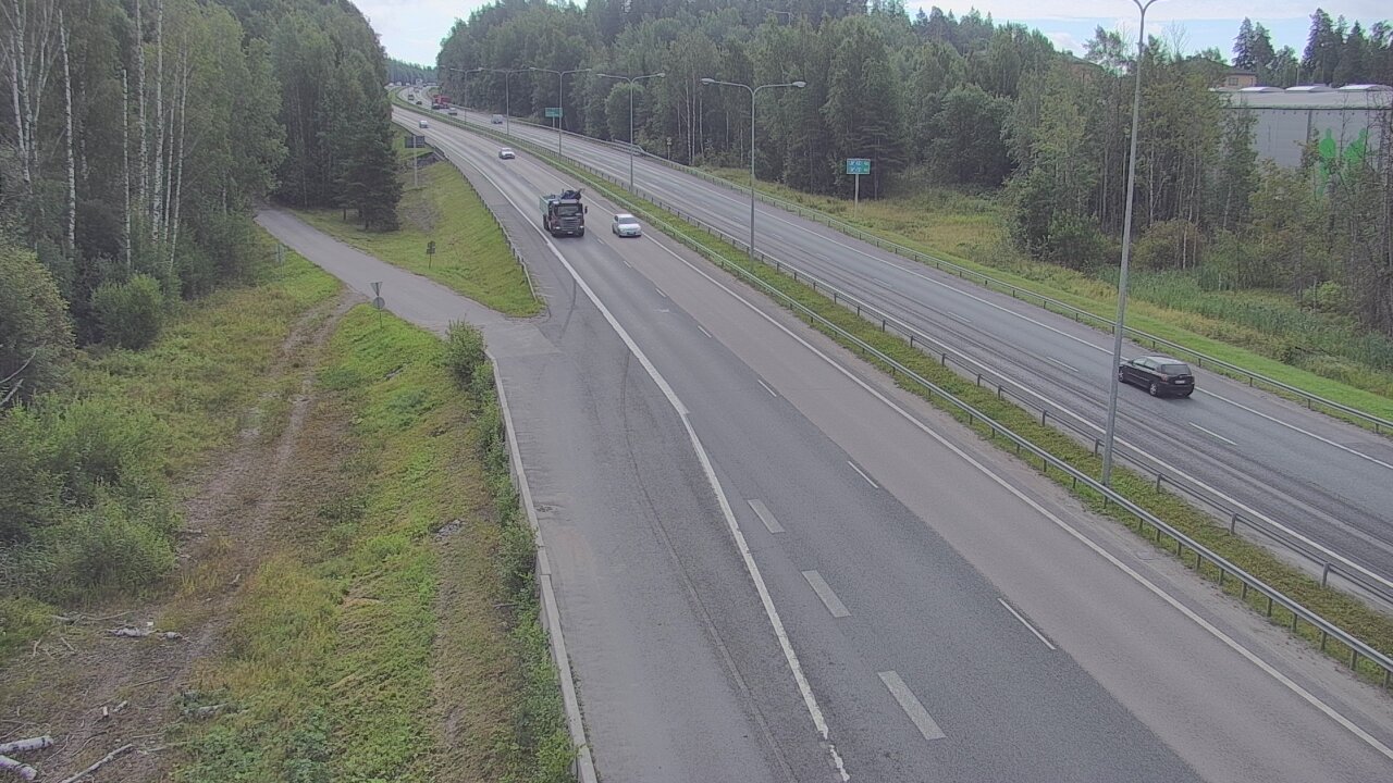 Weather Camera Image Road 1 Espoo, Kirkkojärvi, Espoo, Uusimaa