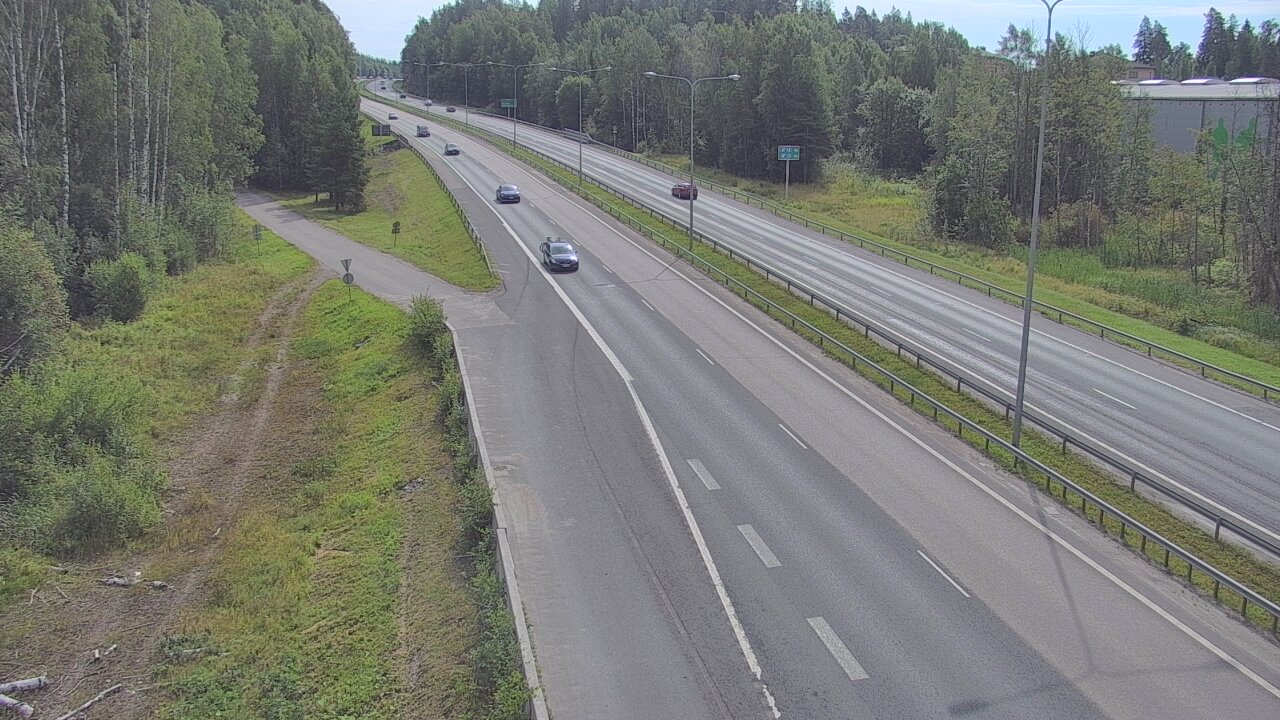 Weather Camera Image Road 1 Espoo, Kirkkojärvi, Espoo, Uusimaa