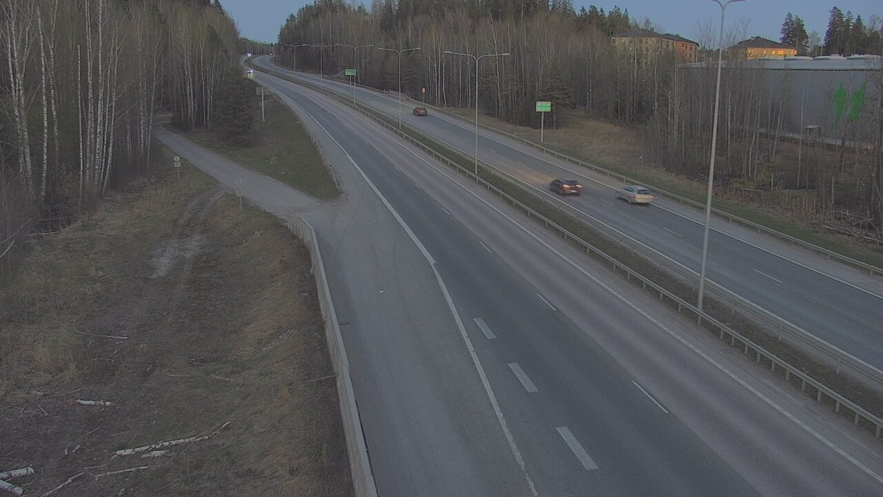 Weather Camera Image Road 1 Espoo, Kirkkojärvi, Espoo, Uusimaa
