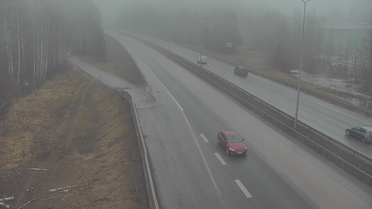 Weather Camera Image Road 1 Espoo, Kirkkojärvi, Espoo, Uusimaa
