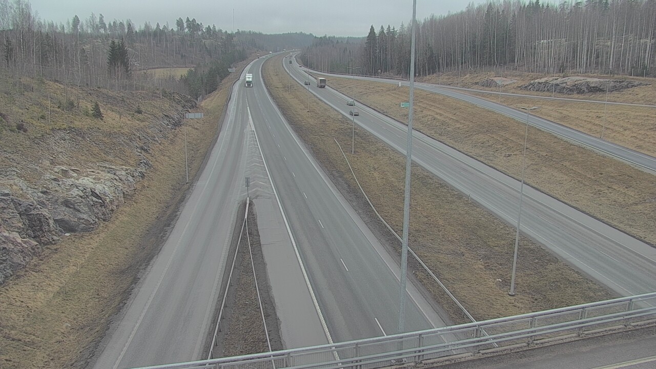 Weather Camera Image Väg 3 Nurmijärvi Klaukkala, Nurmijärvi, Uusimaa