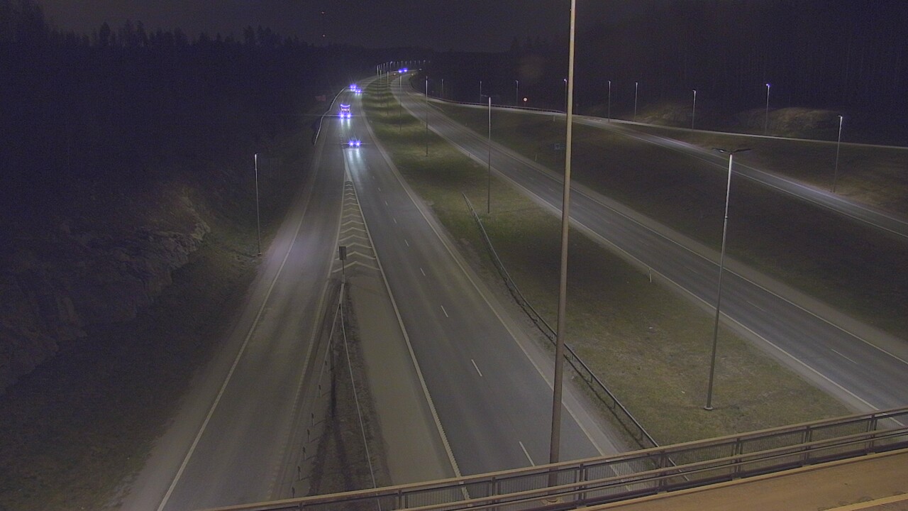 Weather Camera Image Road 3 Nurmijärvi Klaukkala, Nurmijärvi, Uusimaa