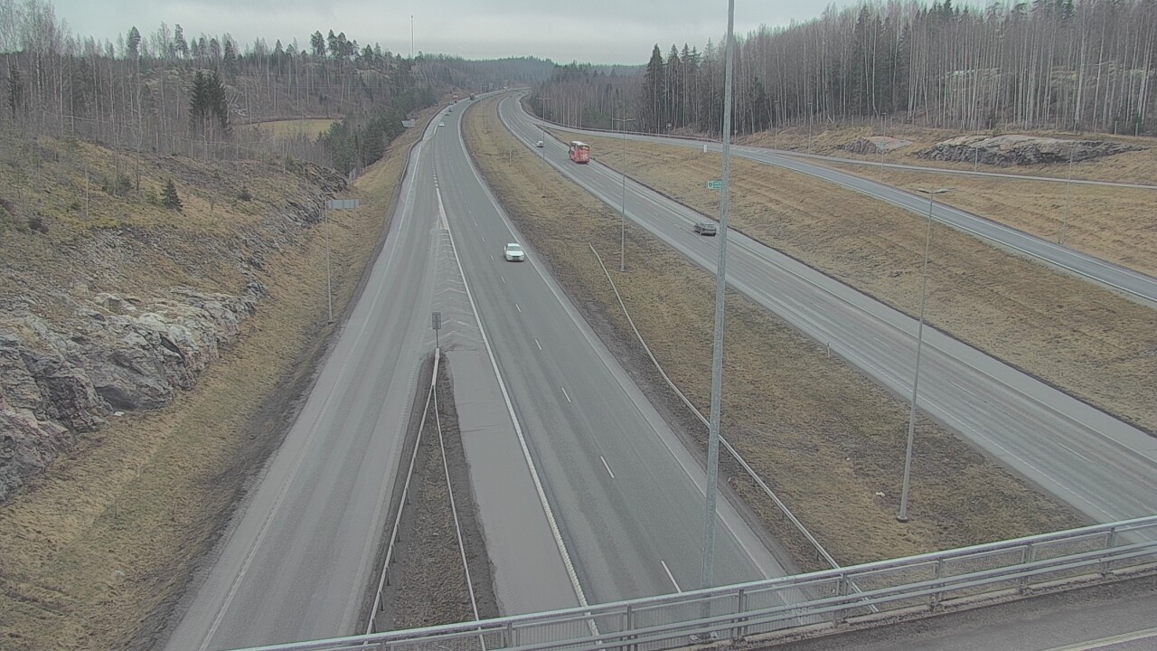 Weather Camera Image Väg 3 Nurmijärvi Klaukkala, Nurmijärvi, Uusimaa