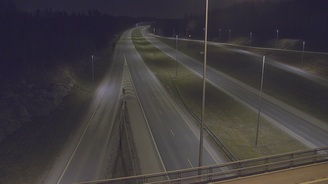 Weather Camera Image Väg 3 Nurmijärvi Klaukkala, Nurmijärvi, Uusimaa