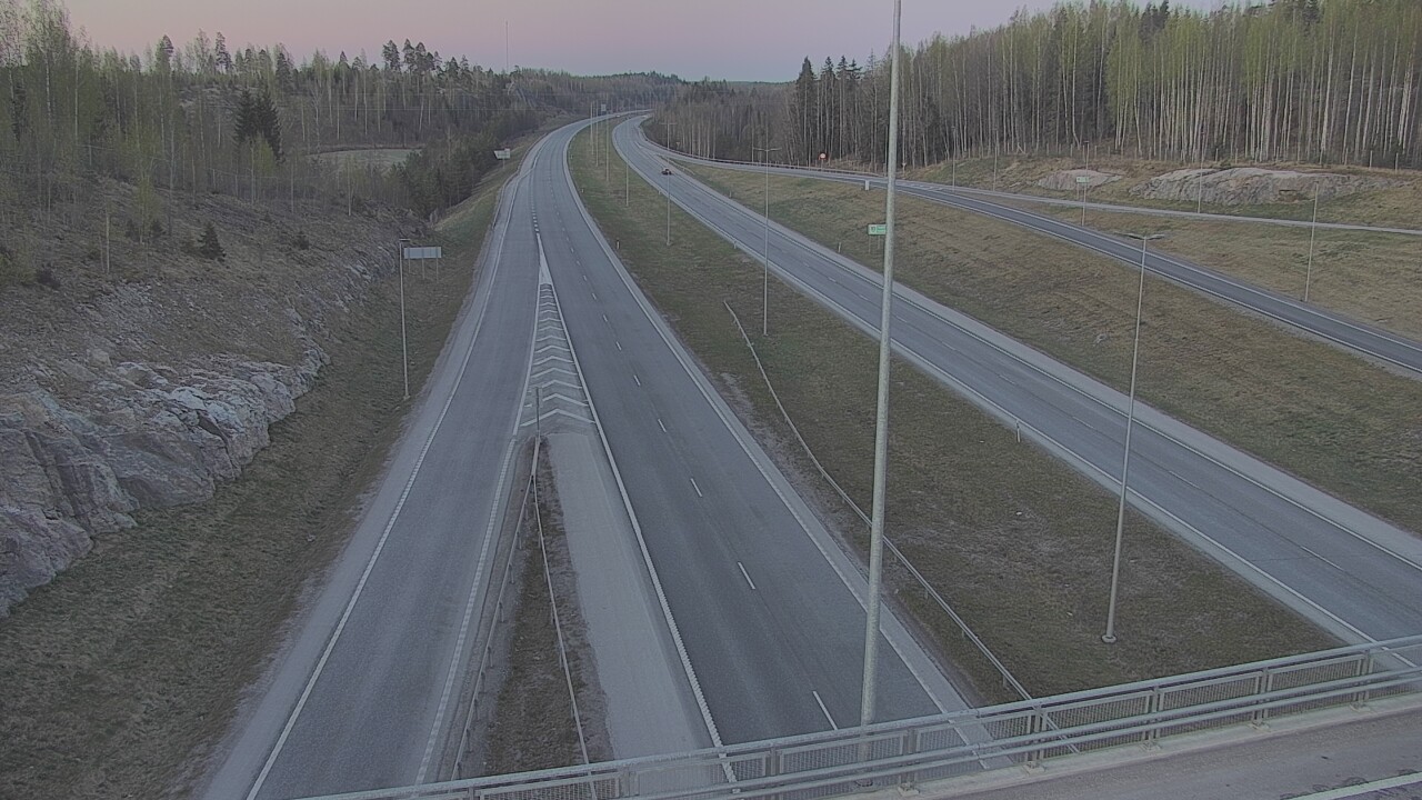 Weather Camera Image Väg 3 Nurmijärvi Klaukkala, Nurmijärvi, Uusimaa