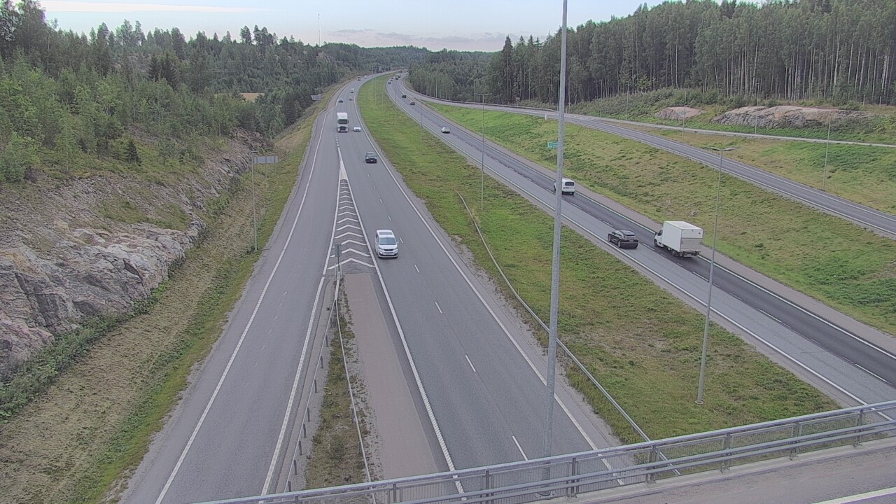 Weather Camera Image Väg 3 Nurmijärvi Klaukkala, Nurmijärvi, Uusimaa