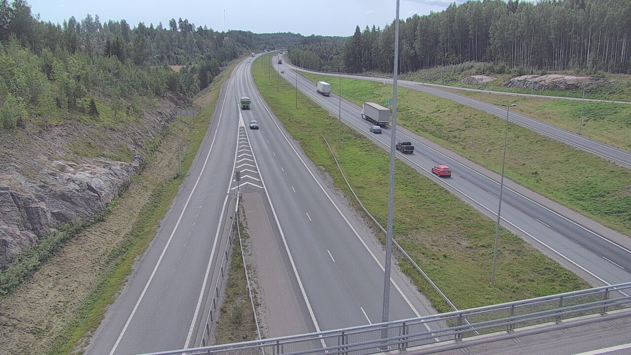 Weather Camera Image Väg 3 Nurmijärvi Klaukkala, Nurmijärvi, Uusimaa