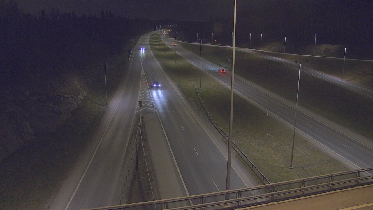 Weather Camera Image Road 3 Nurmijärvi Klaukkala, Nurmijärvi, Uusimaa