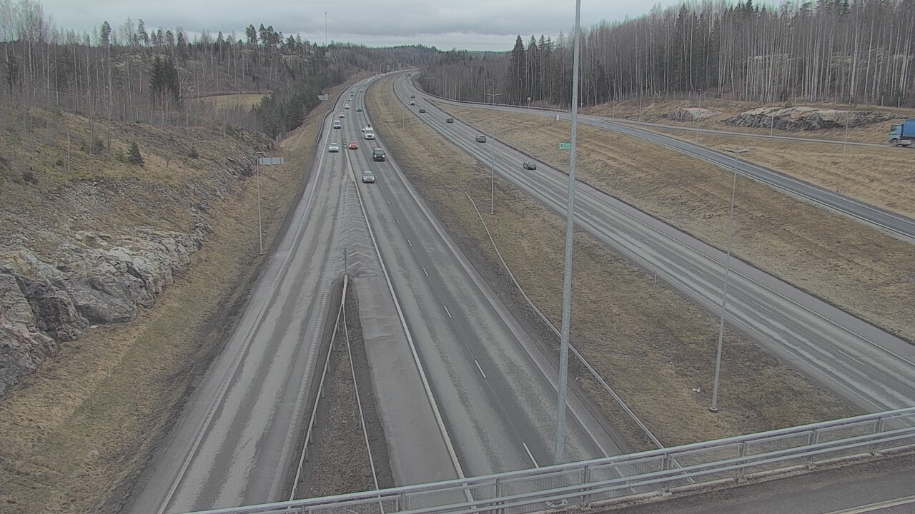 Weather Camera Image Väg 3 Nurmijärvi Klaukkala, Nurmijärvi, Uusimaa