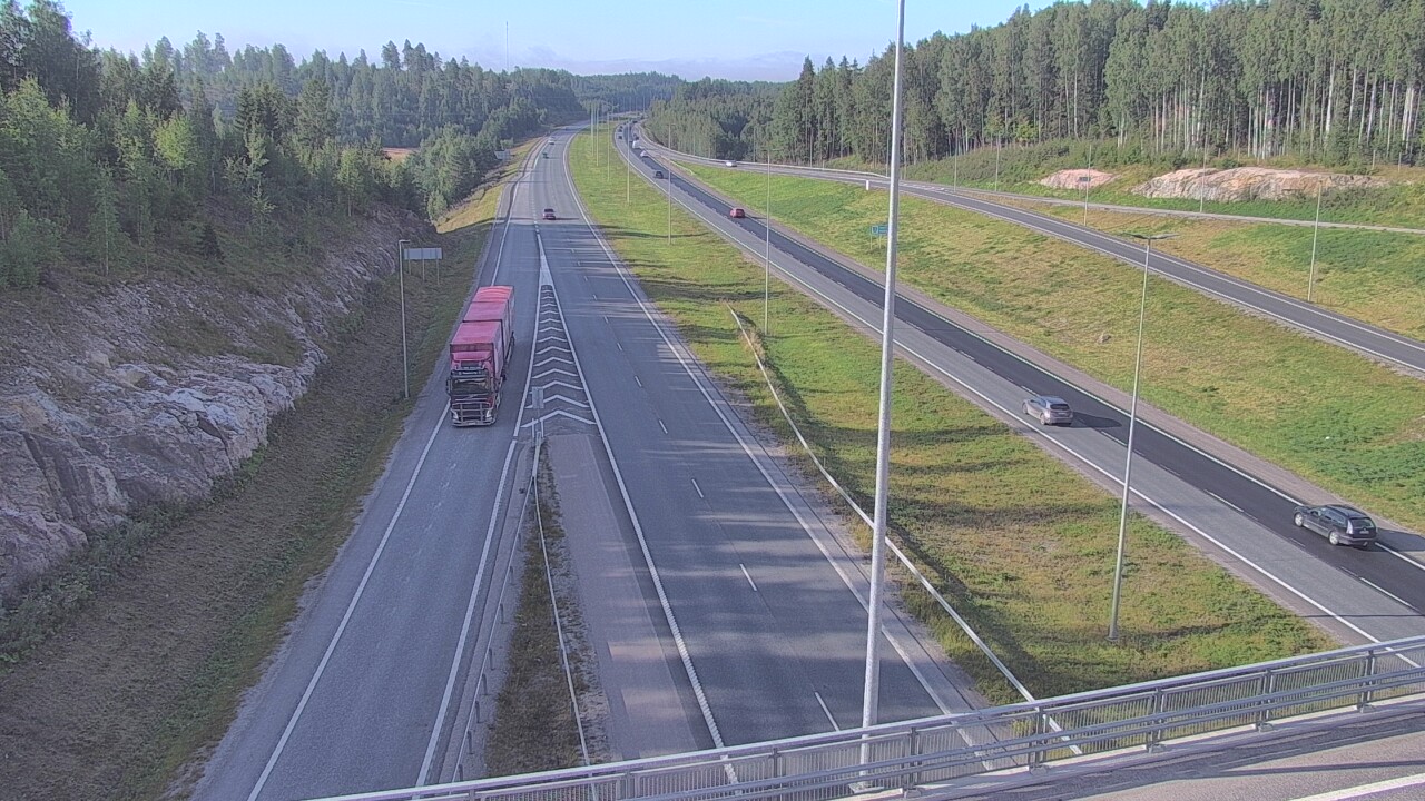 Weather Camera Image Väg 3 Nurmijärvi Klaukkala, Nurmijärvi, Uusimaa