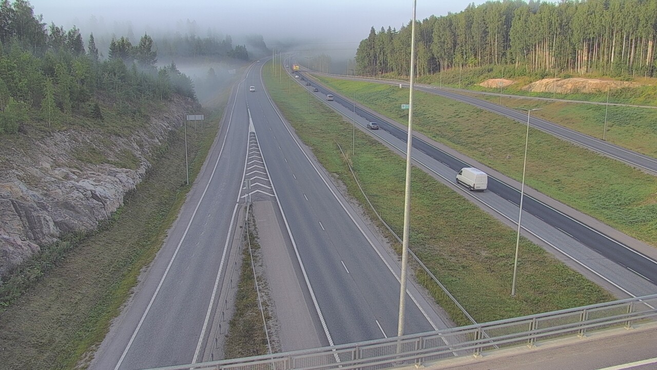 Weather Camera Image Road 3 Nurmijärvi Klaukkala, Nurmijärvi, Uusimaa