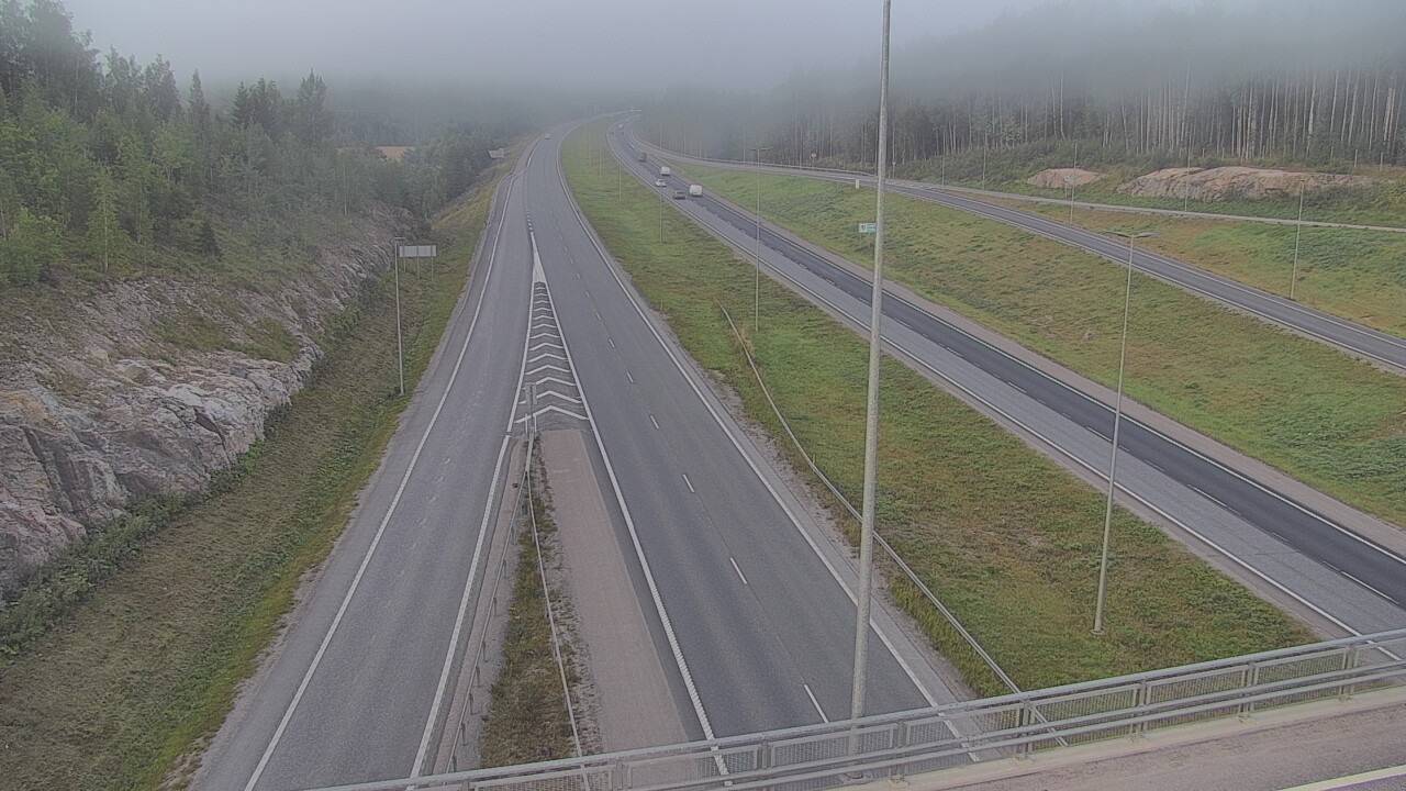 Weather Camera Image Road 3 Nurmijärvi Klaukkala, Nurmijärvi, Uusimaa