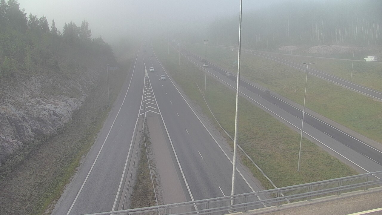 Weather Camera Image Väg 3 Nurmijärvi Klaukkala, Nurmijärvi, Uusimaa